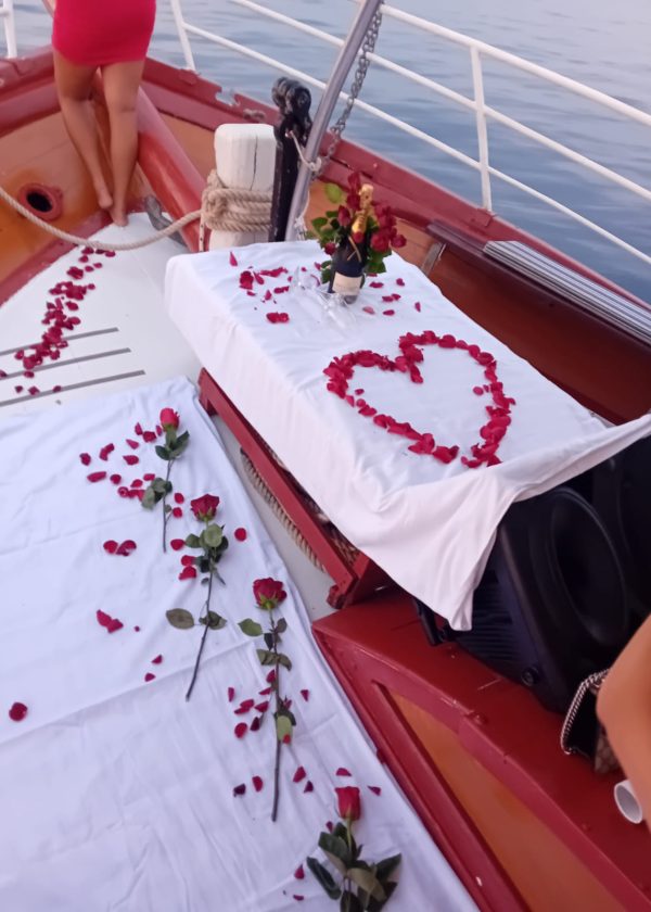 Ljubav na brodu Marija